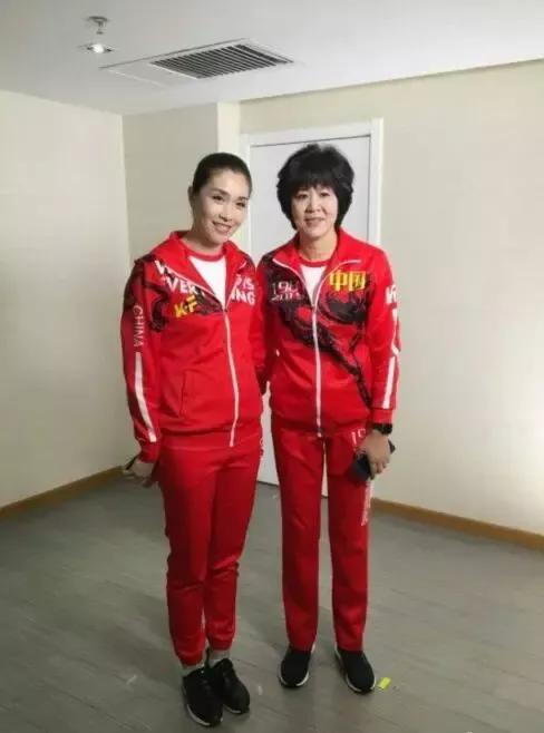 盘点嫁到香港的运动员，个个美艳动人，都生了几个小孩