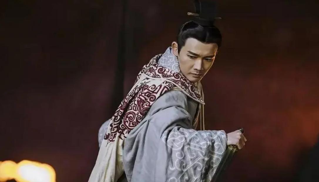 秦始皇的父亲为什么被历史忽视,秦始皇身世之谜他到底是谁的孩子