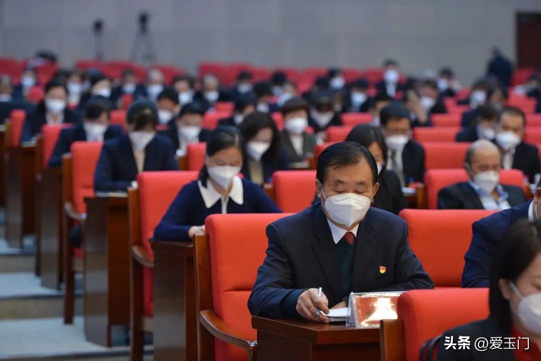 玉门市政府第二次全体会议,玉门市人代会报告