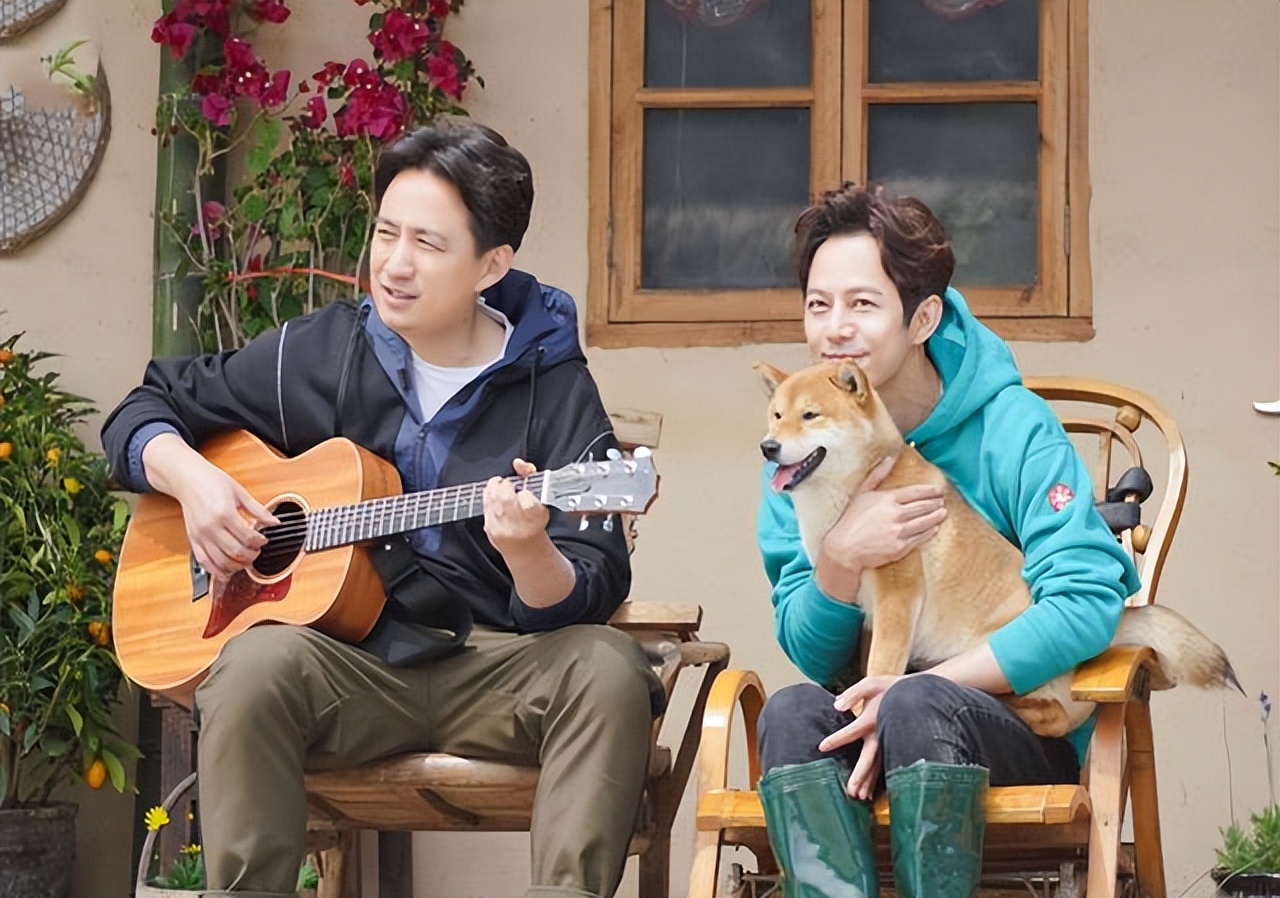 《快乐大本营》停播8个月：嘉哥销声匿迹，吴昕直播带货