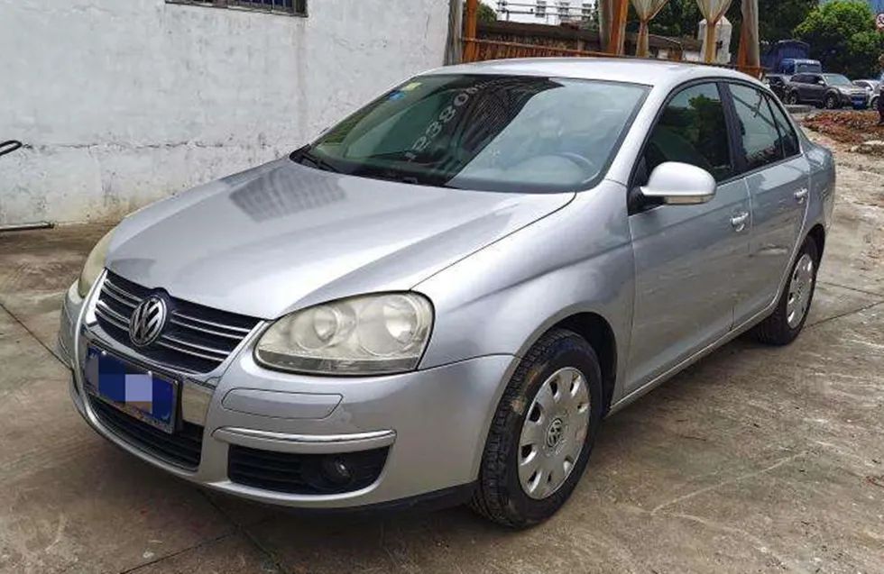 知豆新能源微型汽车续航300公里,丰田普锐斯06年刚出时报价