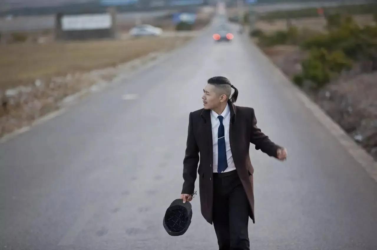 余华和莫言关系怎么那么好,从作家余华到网红余华