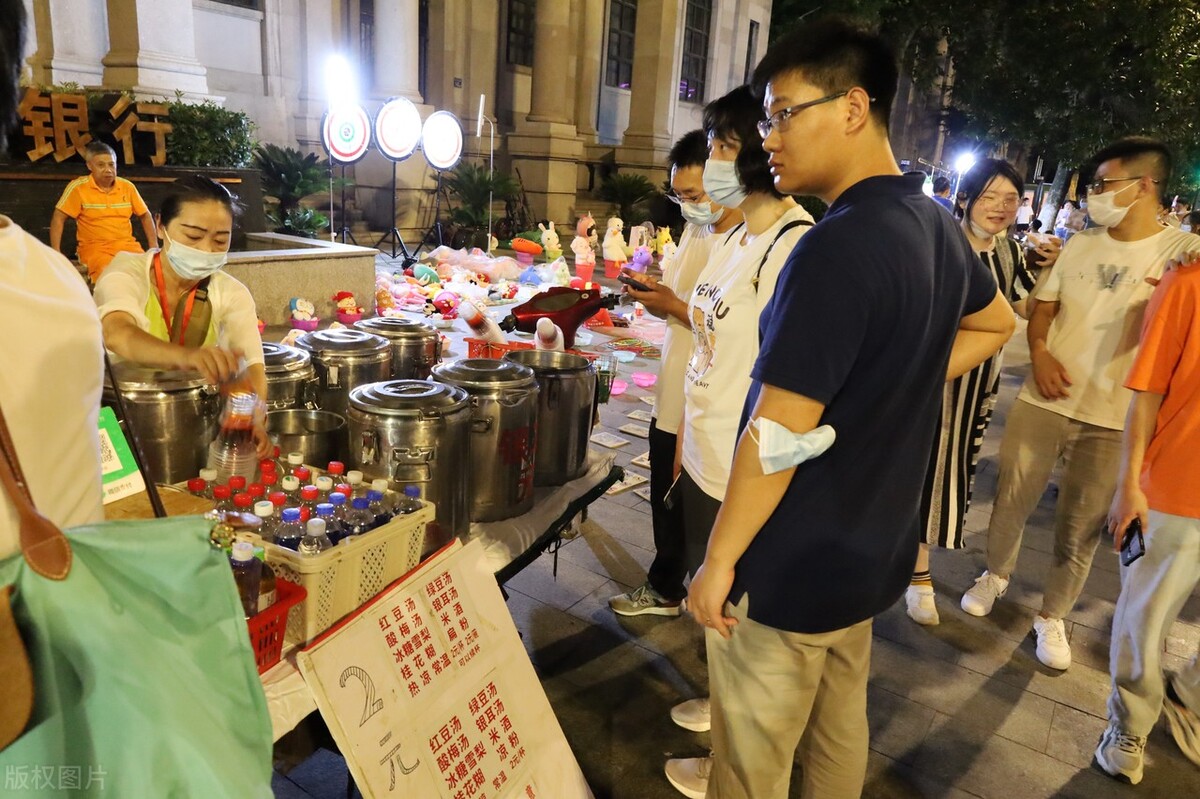 如果你走投无路了怎么办,如果你不想上班不如摆摊