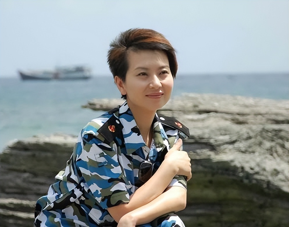 甘萍与黎兵现居成都吗,甘萍和黎兵夫妇