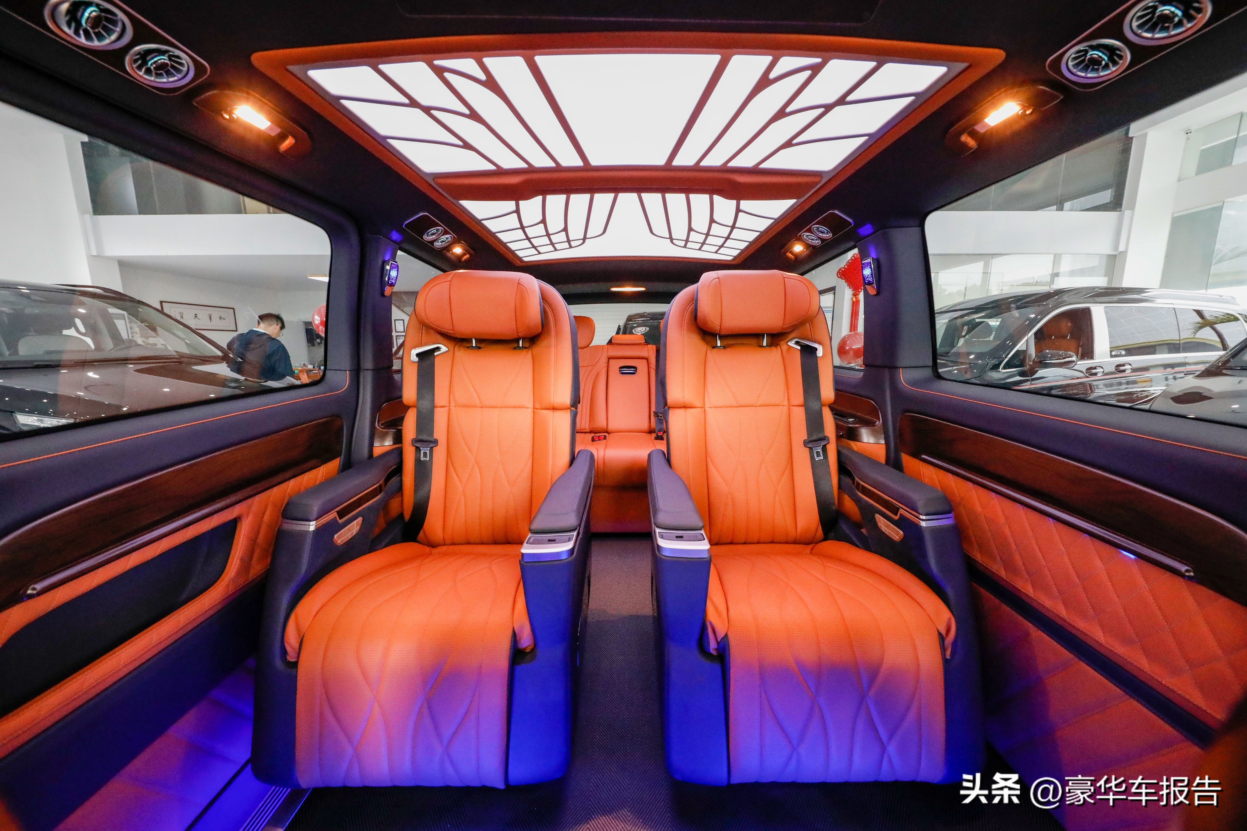 威霆选择精英还是商务,奔驰威霆高端定制头等舱