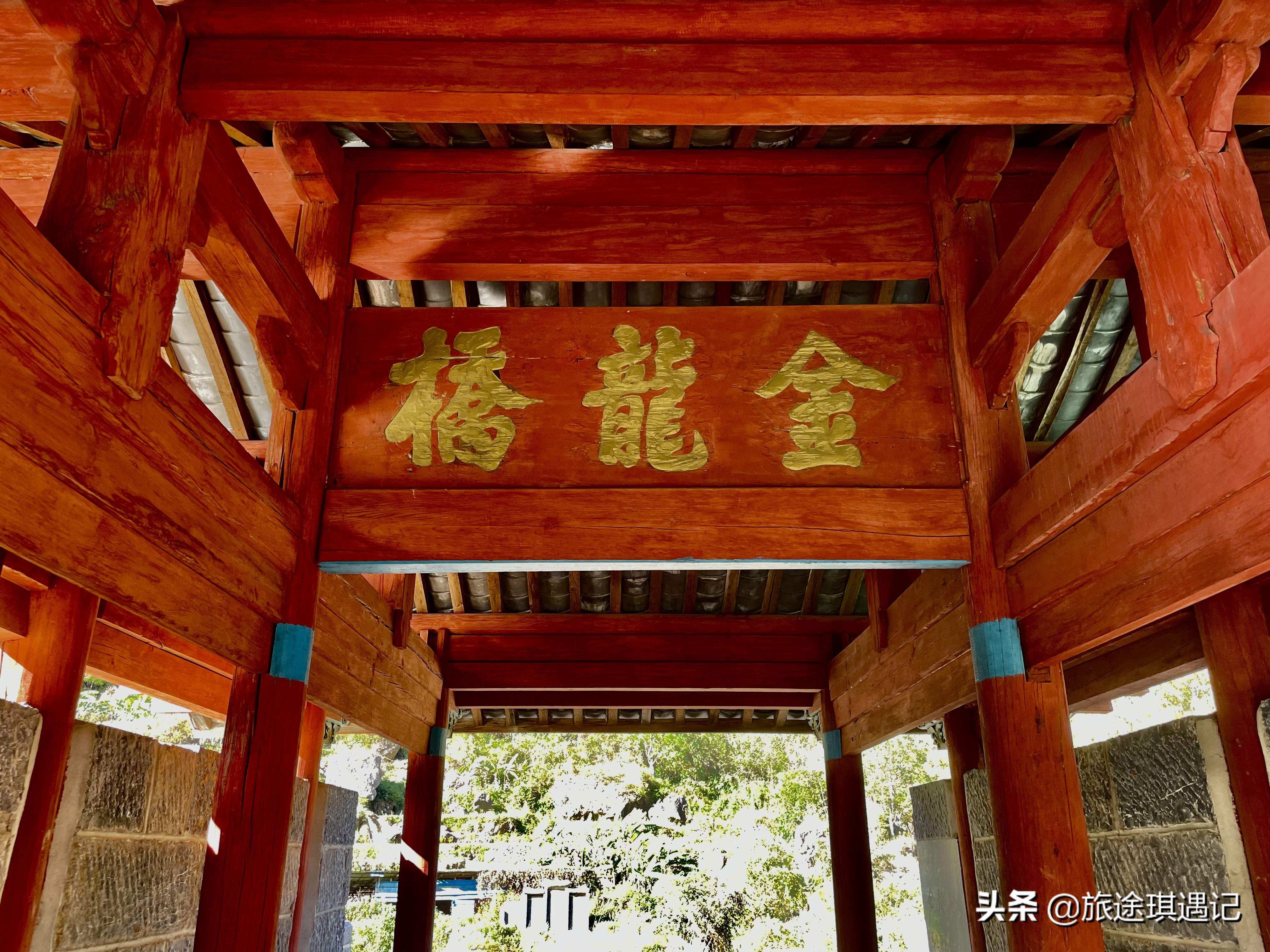 万里长江第一桥是哪里,素称万里长江第一桥