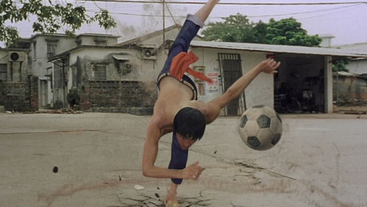 星爷少林足球排第几,少林足球星爷进球后旋转