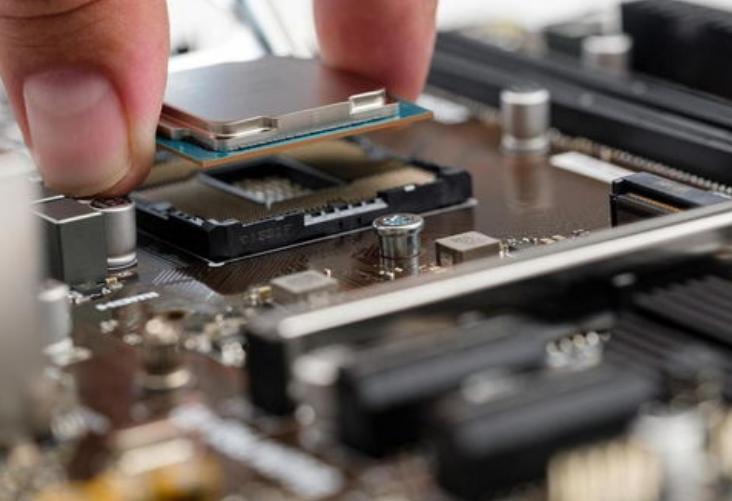 中芯国际禁止向华为供货,中芯国际为何遵守禁令