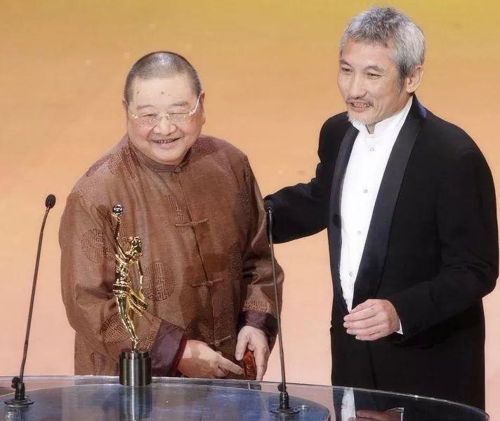 导演编剧罗启锐去世,香港著名作家倪匡去世享年87岁