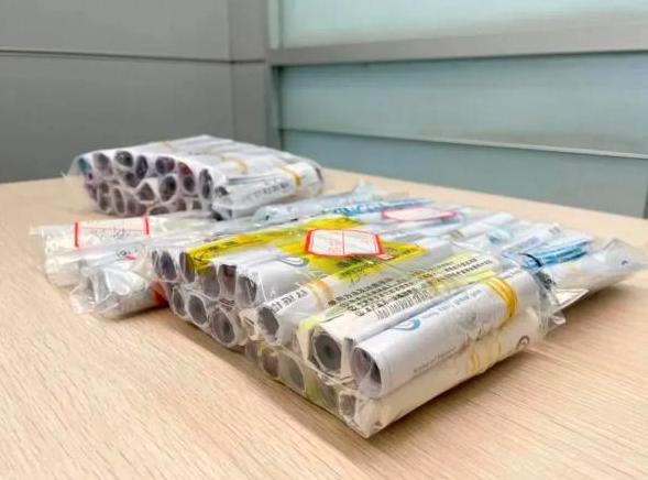 旅客带101管孕血液出境被查 (旅客带101管孕妇血液样本出境)