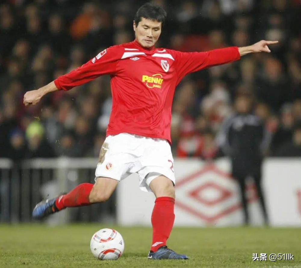 足坛明星老了和年轻时对比,足坛十大明星