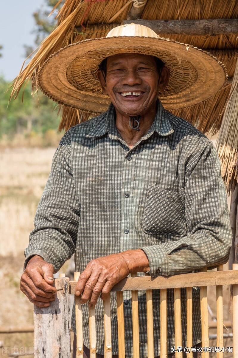 父亲为了阻止女儿去大学后续,爸爸为了阻止女儿学习把书都烧掉