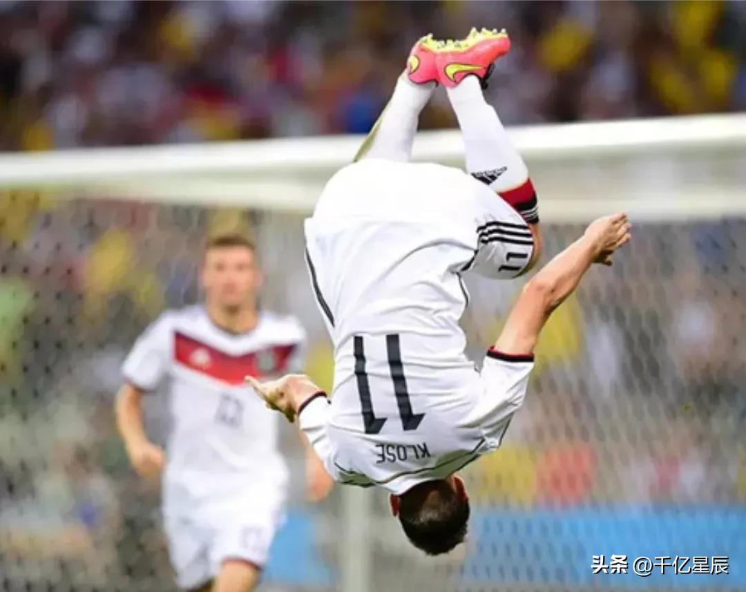 盘点足坛十大不可思议进球,足坛进球庆祝动作推荐