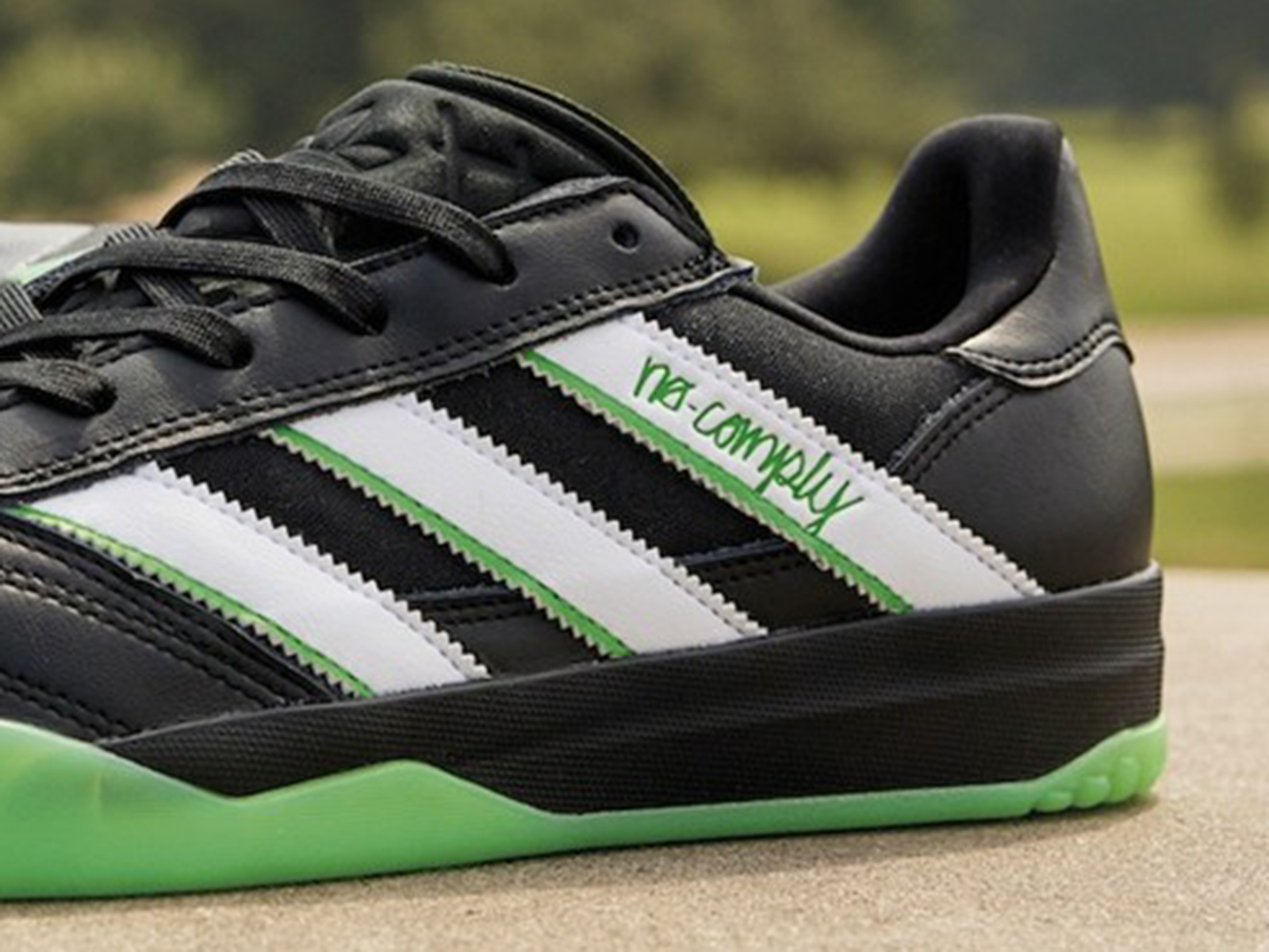 足球滑板鞋,滑板鞋超燃卡点