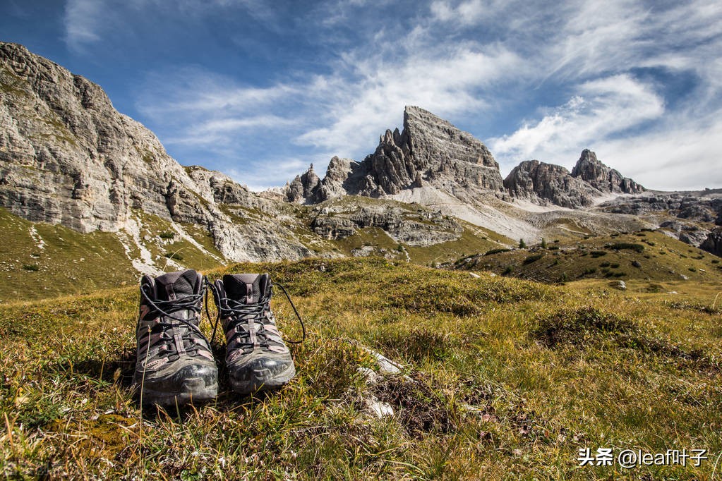 户外徒步登山鞋哪个牌子好,户外徒步登山鞋品牌推荐