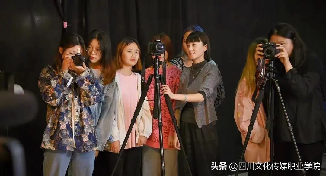 2023四川文化传媒职业学院学费,四川文化传媒职业学院招生的简章