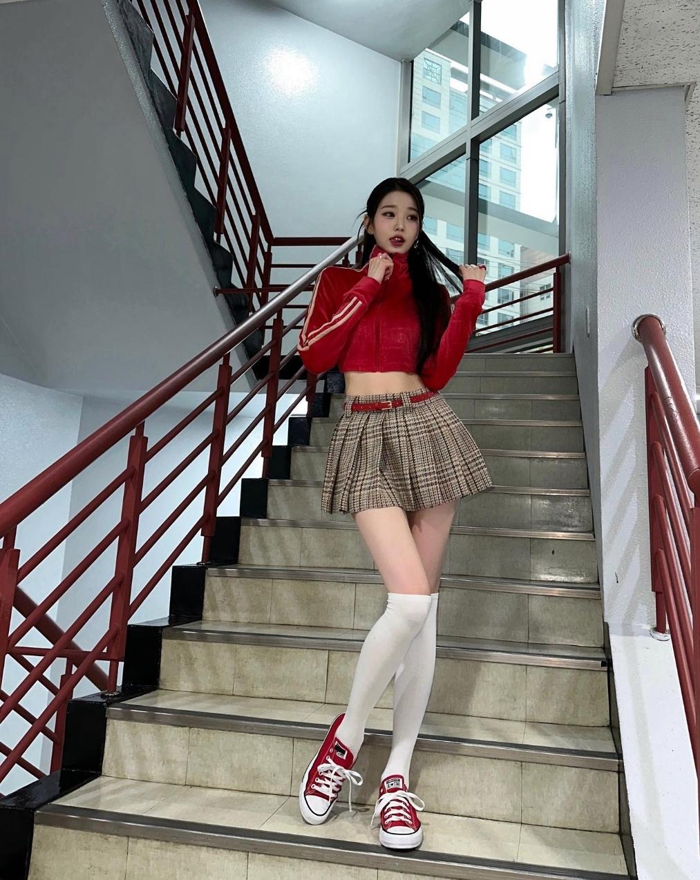 露腿季节来临,露腿露胳膊的季节马上来了