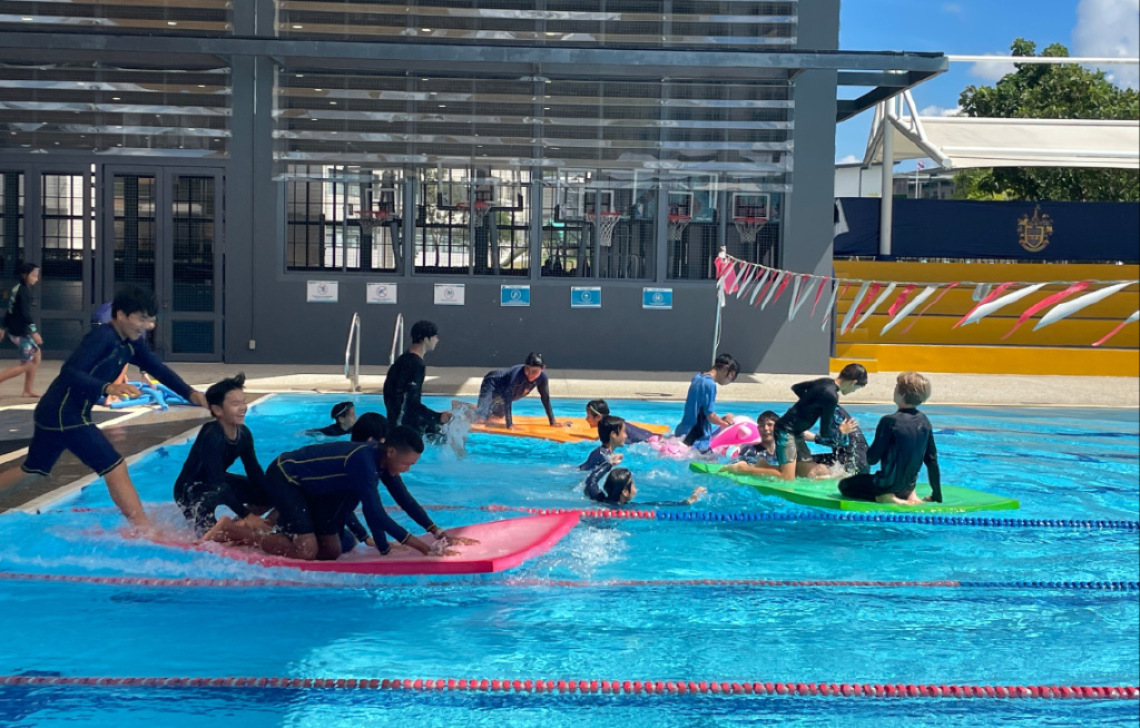 泰国是英式教育吗,泰国为什么带孩子上清迈国际学校