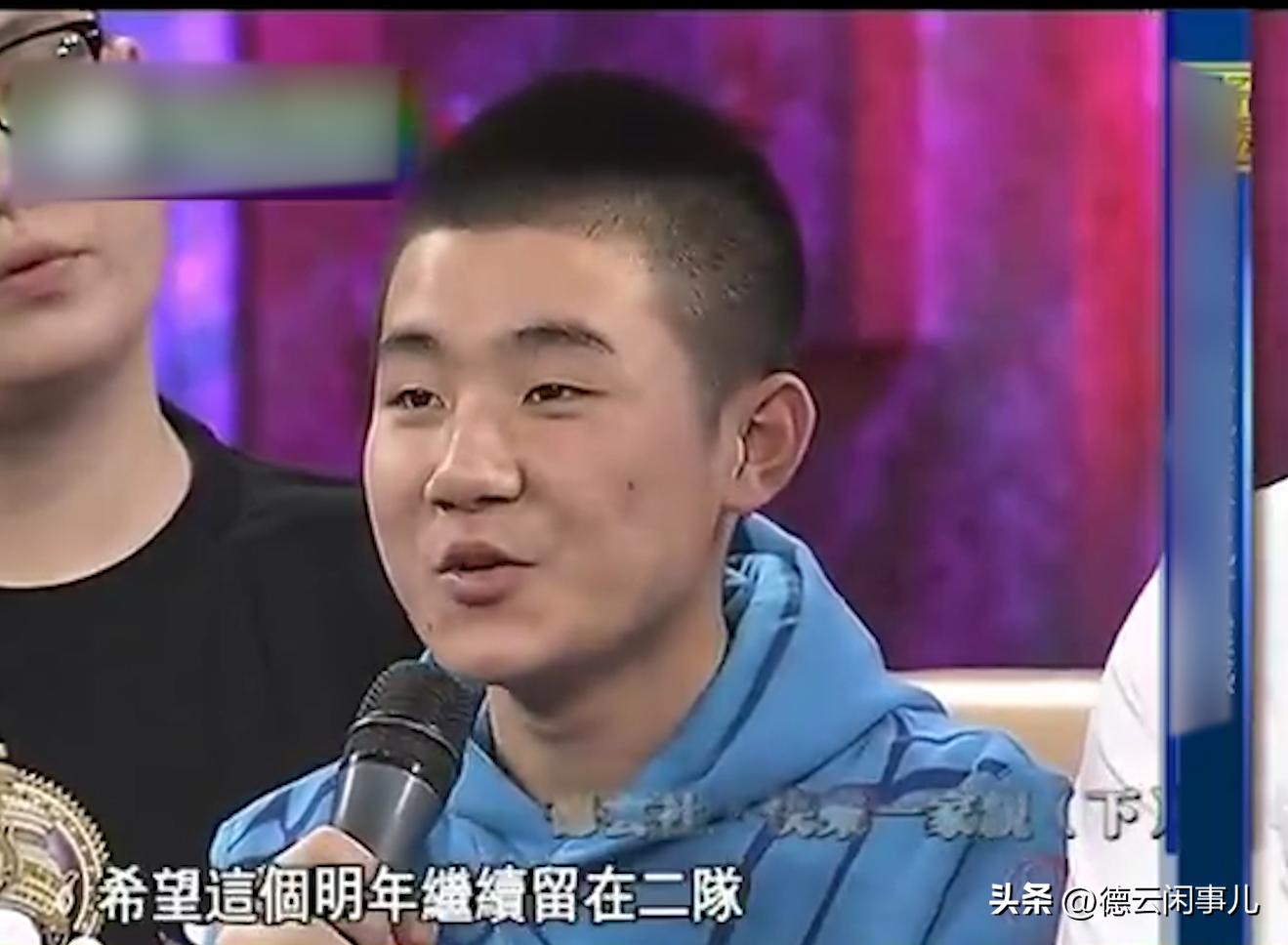 岳云鹏打过陶阳吗,岳云鹏跪陶阳高能名场面