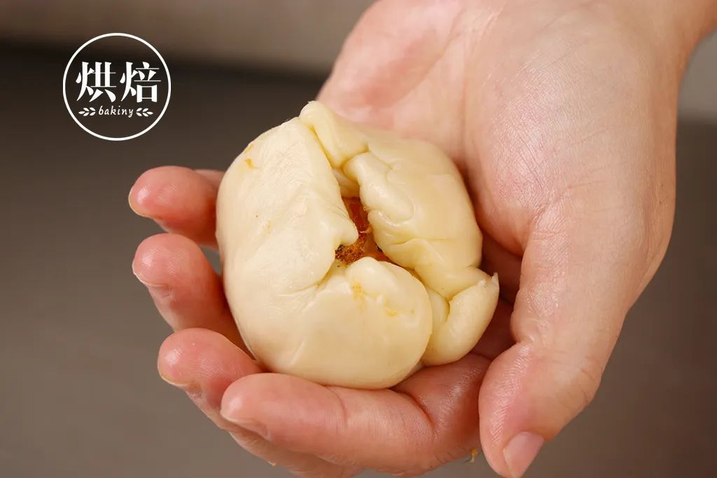 10几块一个的蛋黄酥,不超过10块钱的蛋黄酥