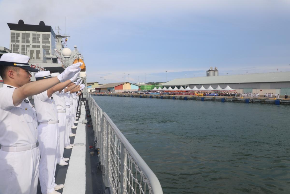 解放军军舰进澎湖水域,解放军军舰抵达坦桑尼亚