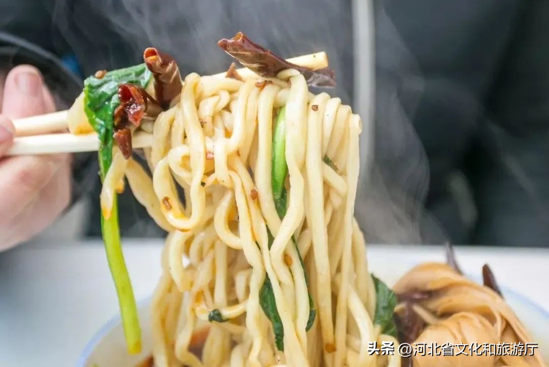 河北著名小吃安徽板面,正宗河北安徽牛肉板面