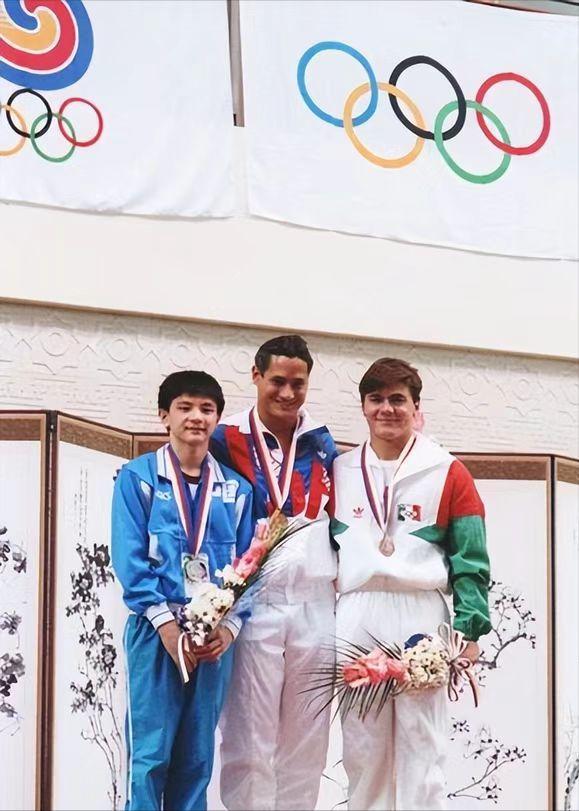 世界跳水冠军熊倪照片,跳水冠军熊倪个人资料