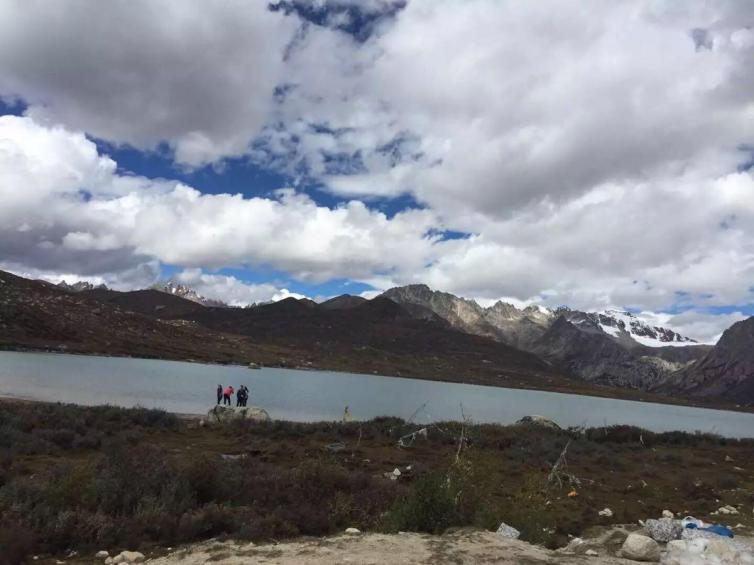 成都自驾游四姑娘山路况春节,春节成都到云南自驾游5天攻略