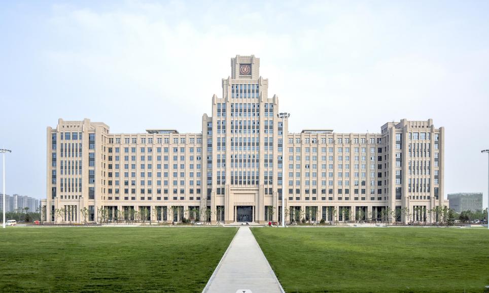 鲁班奖属于中国建筑的最高奖项吗,鲁班奖是中国建筑行业最高奖项