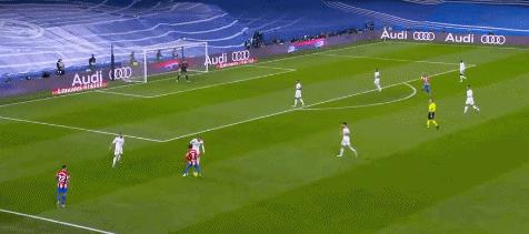 小吴侃球,小周侃球皇马曼城