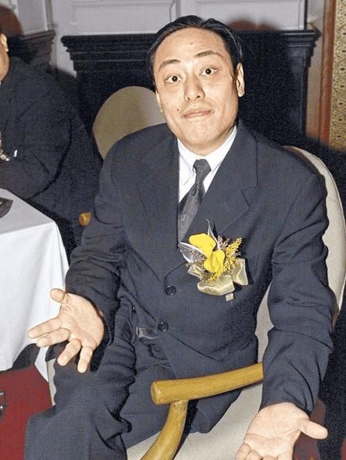 罗兆辉打电话给张智霖说了什么,张智霖袁咏仪新婚之夜罗兆辉