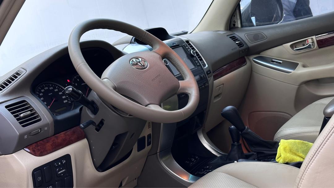 03年丰田霸道全车翻新多少钱,2004款丰田霸道拆车视频