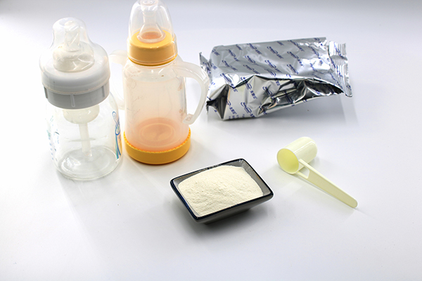 三鹿奶粉事件轰动全世界吗,13年前三鹿奶粉