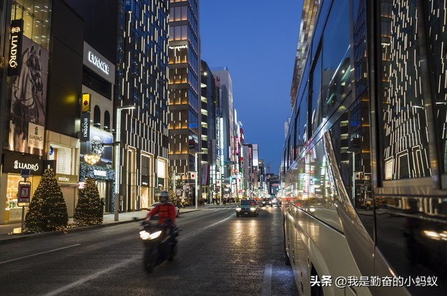 泰国暹罗广场攻略,泰国曼谷暹罗广场旅游攻略