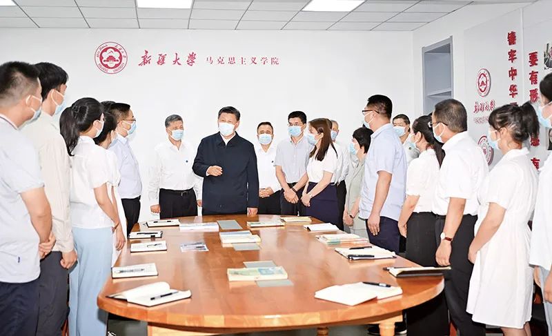 习*平近**：努力成长为对*党**和人民忠诚可靠、堪当时代重任的栋梁之才