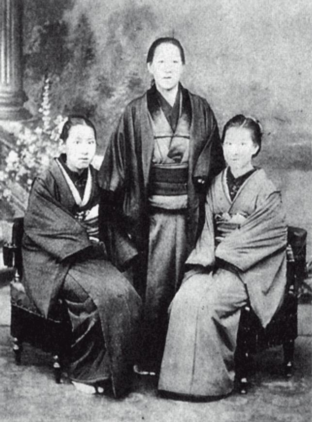 日本女作家：为钱和不同男人厮混，死后成第一个印在纸币上的女人