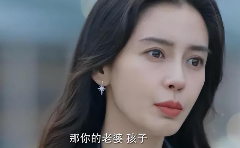 离开黄晓明后,杨颖拍戏被男演员舌吻,怎么沦落到这般地步?