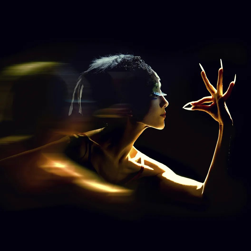 杨丽萍经典舞剧孔雀再飨津门,一生必看一次杨丽萍《孔雀》