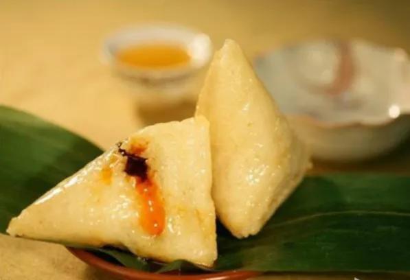 端午节传统节日来历和习俗手抄报,端午节的赛龙舟来历和习俗是什么