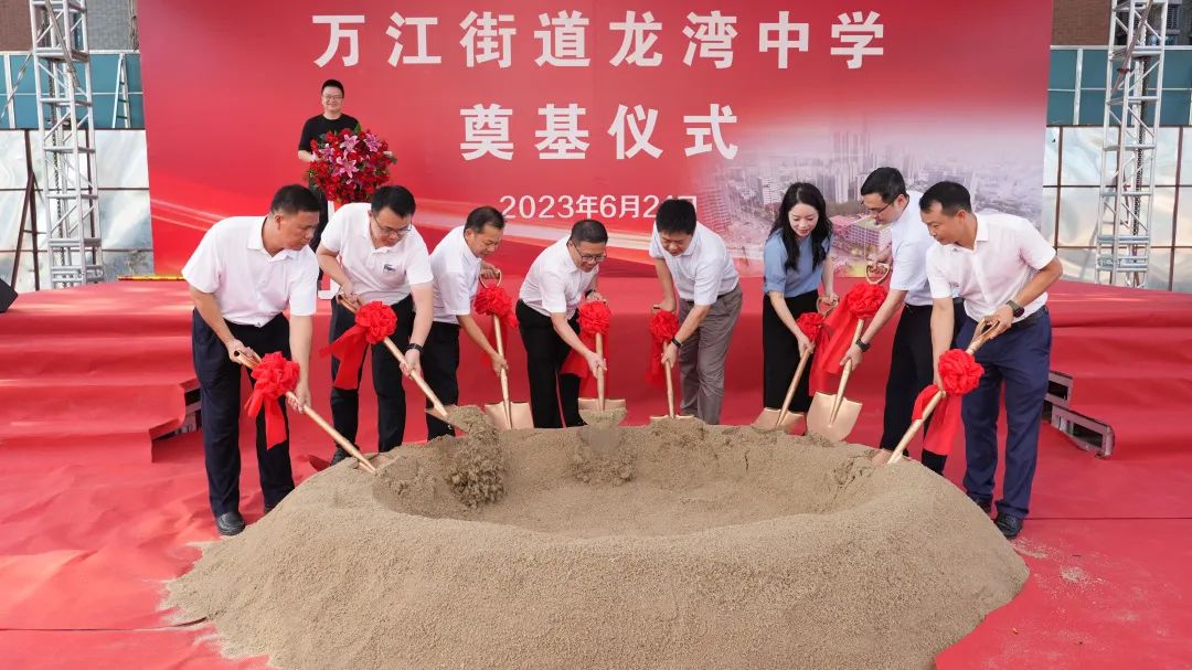 热销超9成！万科，又点燃了主城区的火…