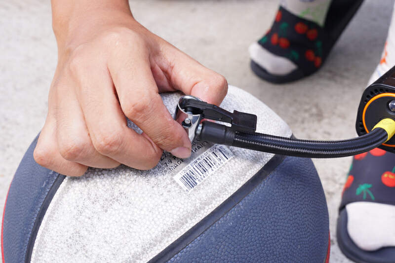 倍思超迷你充气泵产品说明书,小型静音充气泵测评