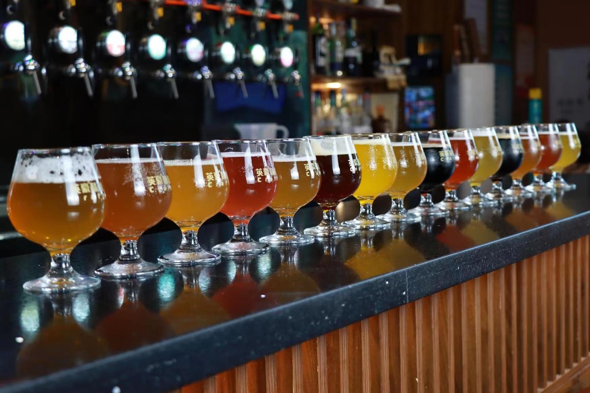 精酿啤酒到底赚不赚钱,加盟做精酿啤酒生意到底赚不赚钱