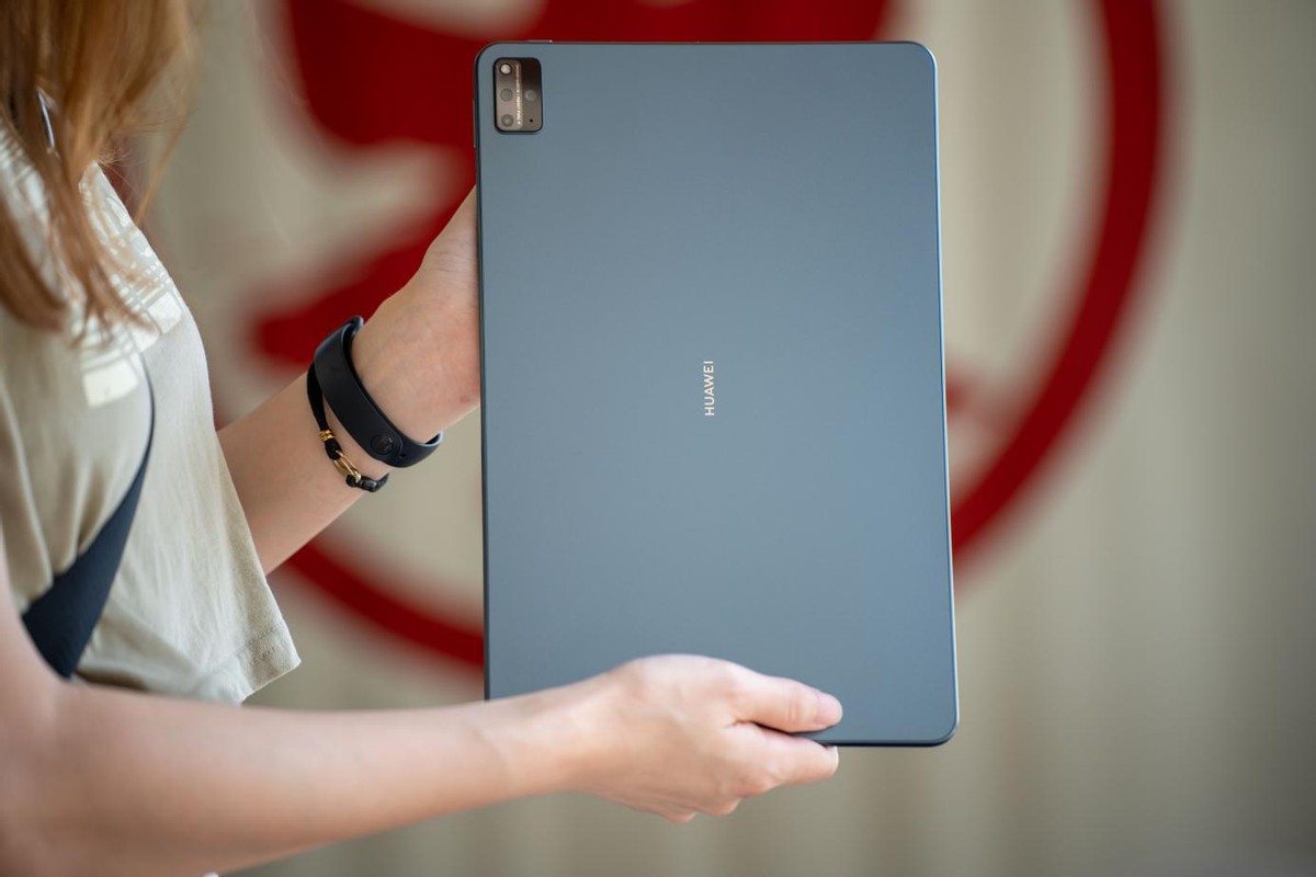 huaweimatepadpro11旗舰和性能版,华为平板matepadpro12.6开箱测评
