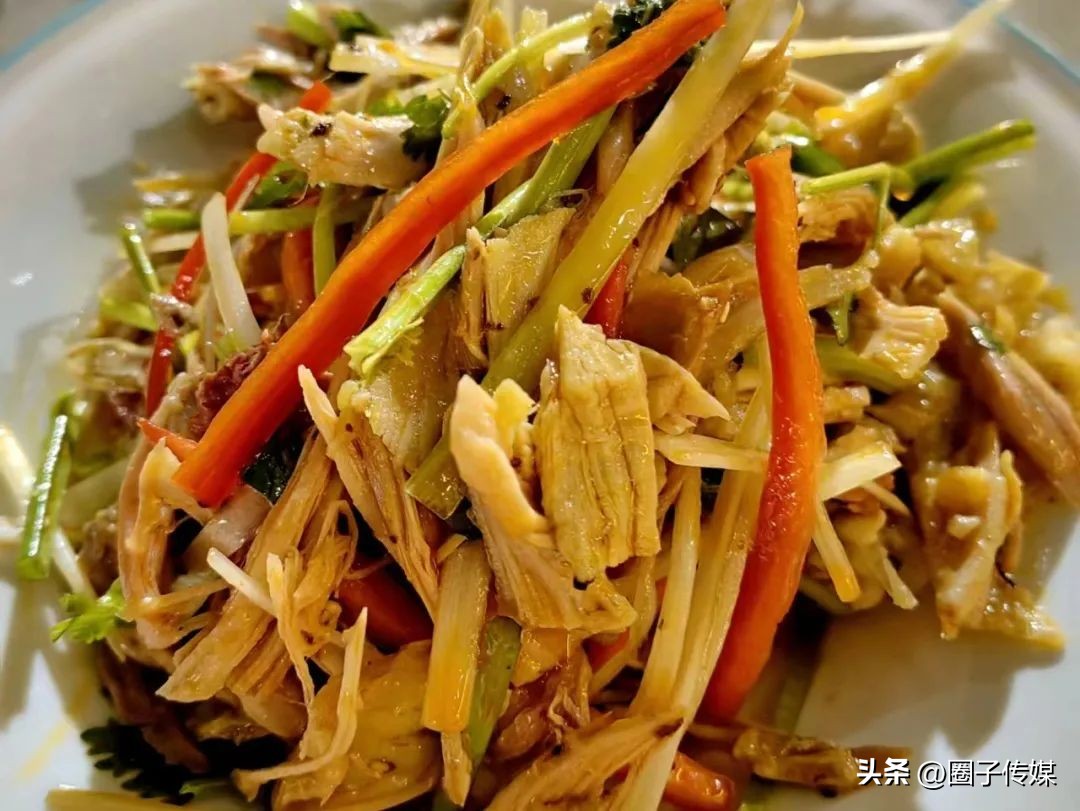 探幽鲜踪，隐匿在南郊宾馆的一处秘境，【中土啤酒花园】