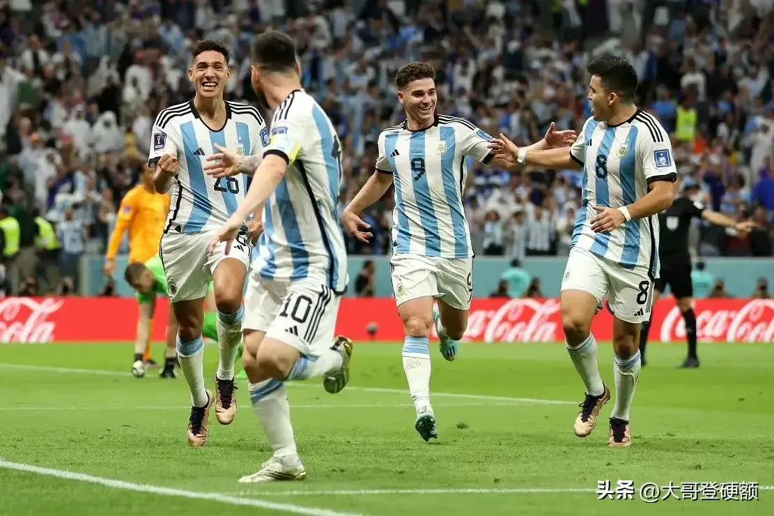 梅西超越了足球,梅西超越了贝利和马拉多纳吗