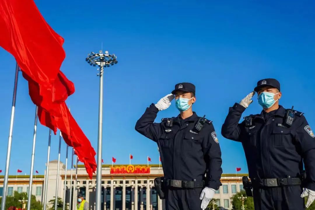 棣栭兘鍏畨鍧氭寔涓嬪厛鎵嬫鎵撲富鍔ㄤ粭,鍖椾含鍏畨鎵ф硶琛屽姩