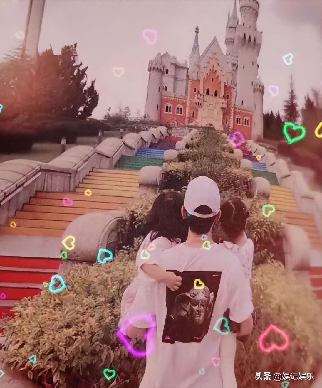 谢娜首晒小咘芽近照,谢娜小咘芽百天照