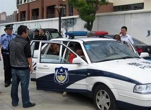 2019年，17岁少女算命遭55岁大师祸害，大师辩称：我没这能力