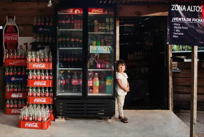 被可乐控制的墨西哥小镇：可乐比水还便宜，居民饱受糖尿病之苦