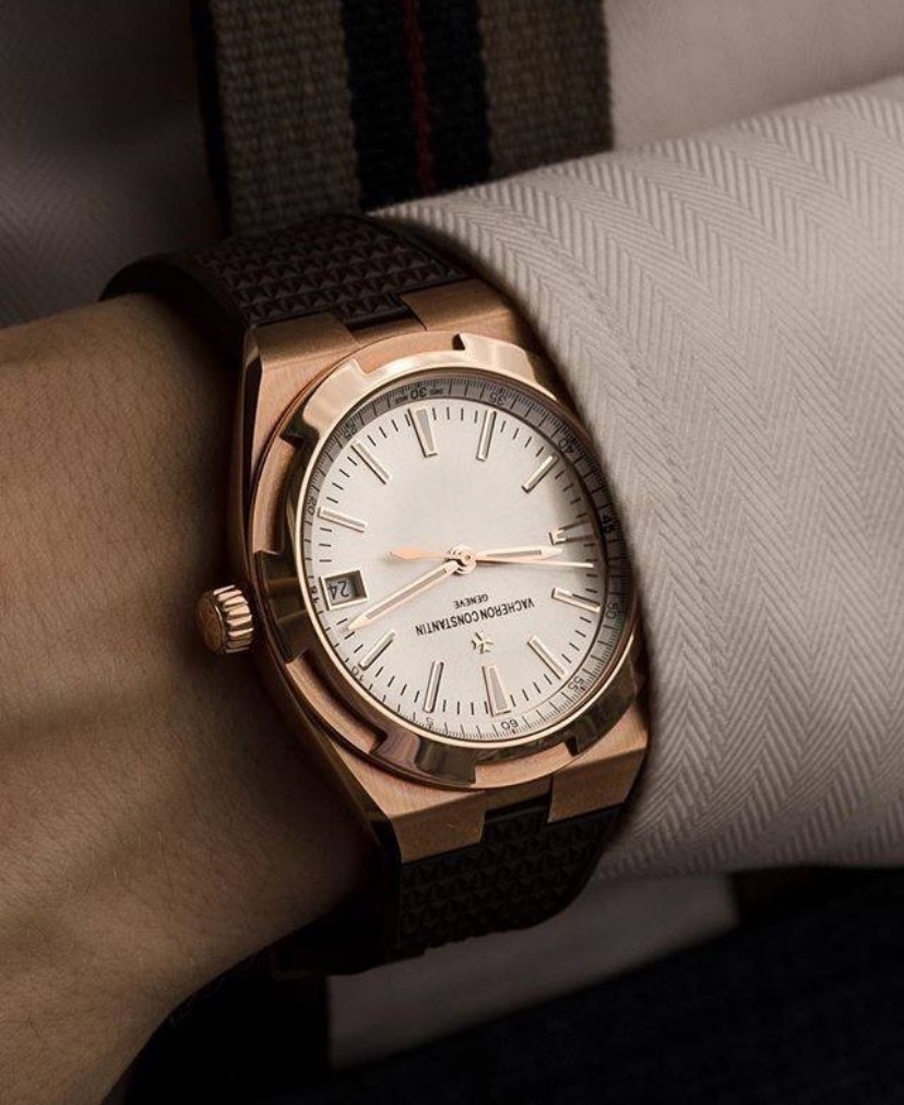 男士手表1000左右性价比谁最高 (华为成人电话手表哪款性价比最高)